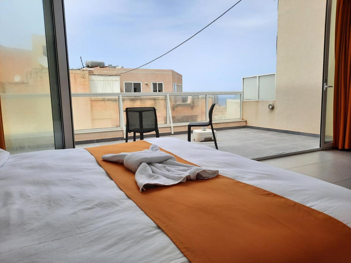 Deluxe Double or Twin Room Sea View